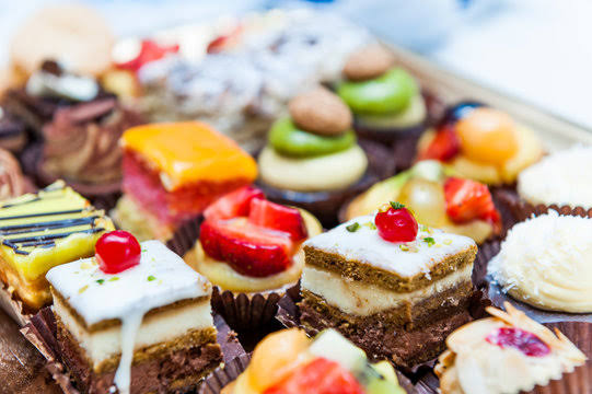 CAKES